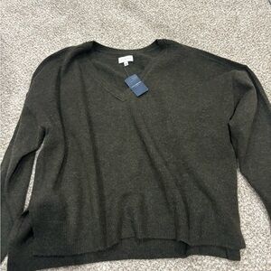 Lucky Brand Forest Green V-Neck Sweater NWT
